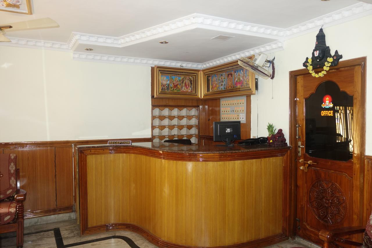 蒂鲁帕蒂 Sree Vaibhav Residency酒店 外观 照片